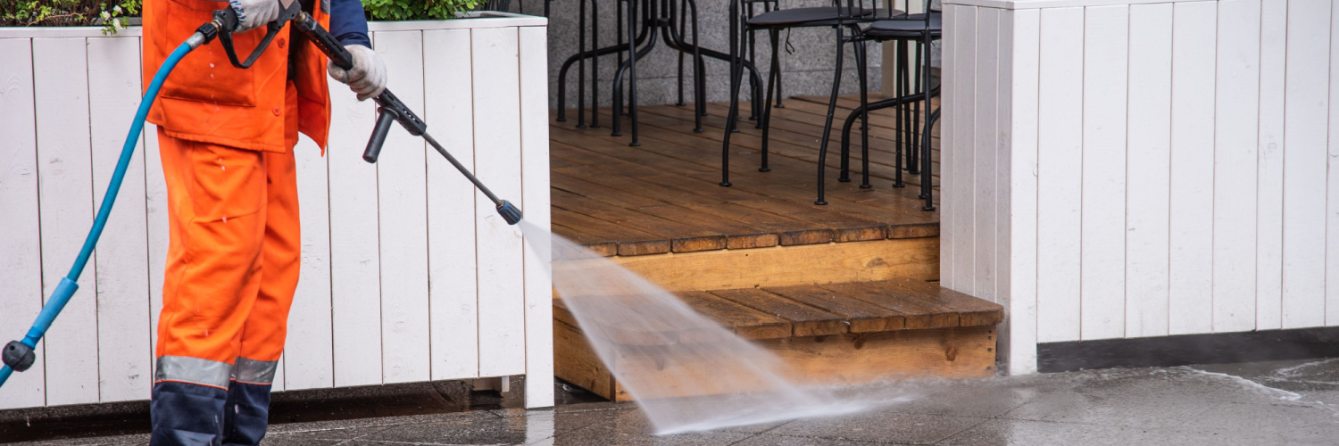 Commercial Power Washing in St. Louis Pressure Washing Services