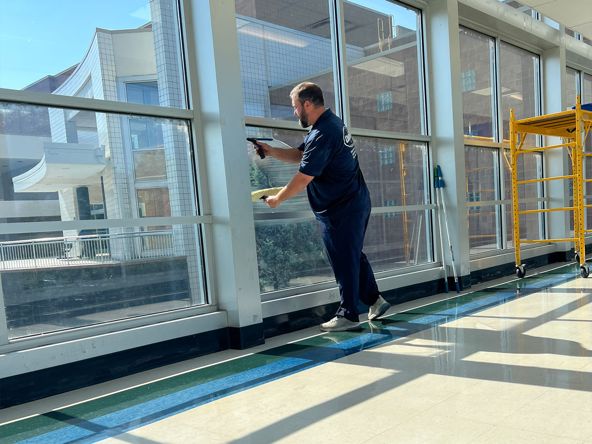Commercial Window Cleaning in St. Louis, MO | Commercial Power Washing Company Near Me