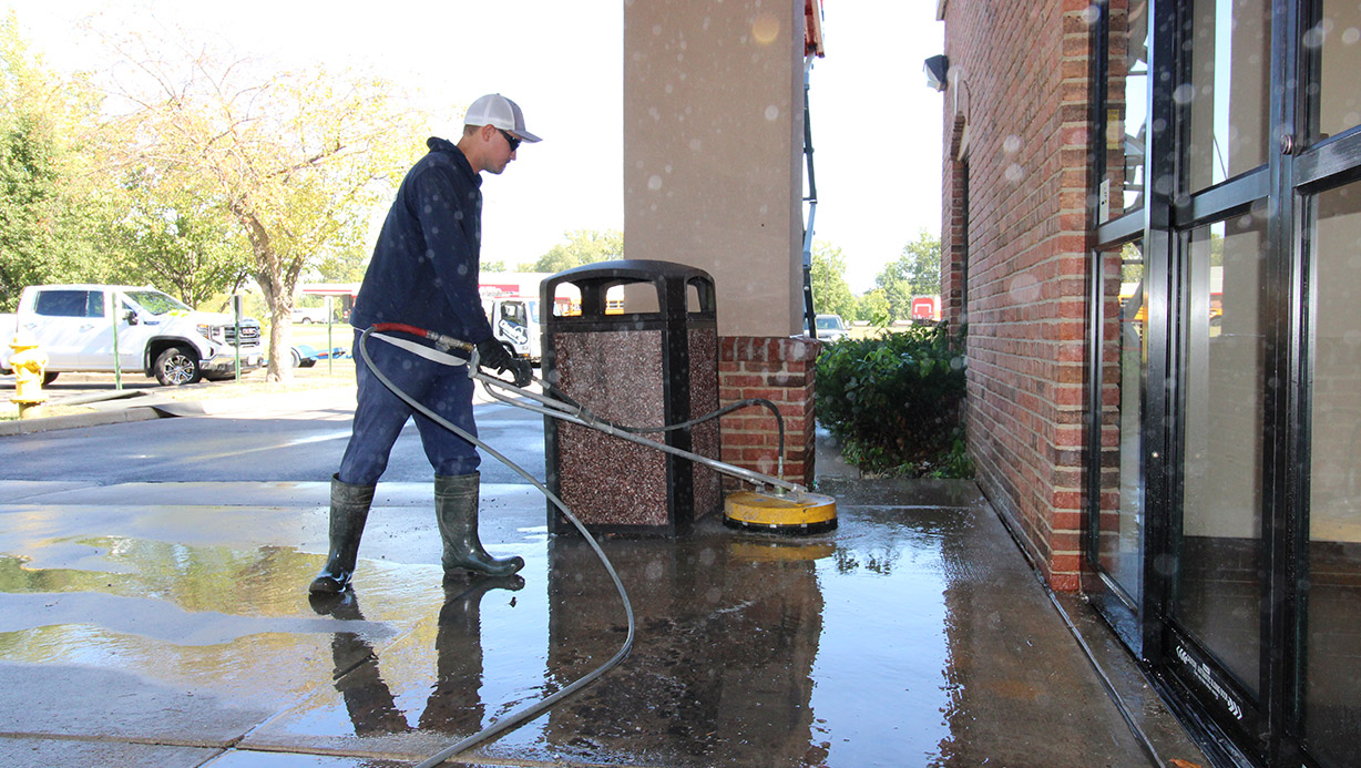 Hotel and hospitality cleaning - Entryway, concrete, and sidewalk washing