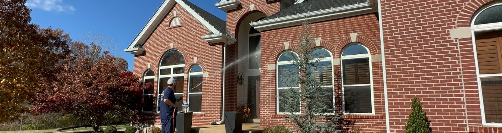 Residential power washing in St. Louis